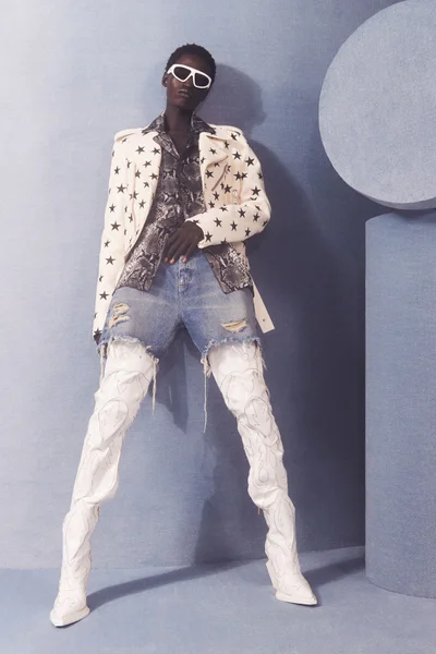 Look 30
